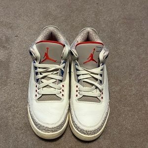 Jordan 3 international size 9 gently worn
